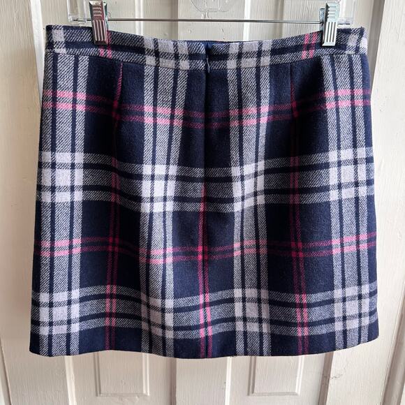 J Crew Plaid Ruffle Front Mini Skirt in Double Serge Wool - Picture 5 of 8